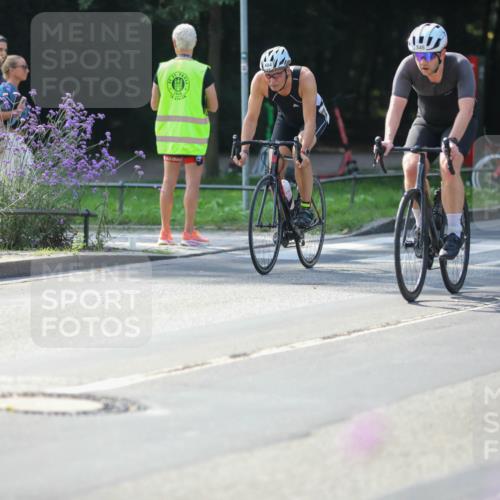 08.09.2024 - Stadtparktriathlon Zöllner http://msf.ph/oto/6990496 08.09.2024 11:24:49 Radfahren 465, 481, 484, 516, 538, 546, 593 meine-sportfotos.de