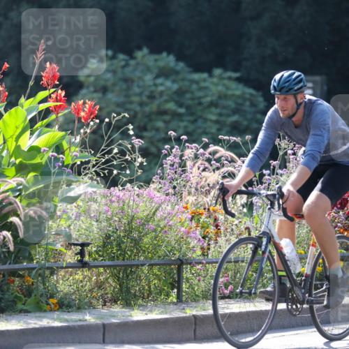 08.09.2024 - Stadtparktriathlon Zöllner http://msf.ph/oto/6990569 08.09.2024 11:25:23 Radfahren 475, 480, 483, 625, 657, 658 meine-sportfotos.de