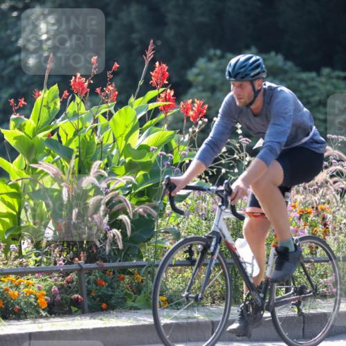 08.09.2024 - Stadtparktriathlon Zöllner http://msf.ph/oto/6990571 08.09.2024 11:25:23 Radfahren 475, 480, 483, 625, 657, 658 meine-sportfotos.de