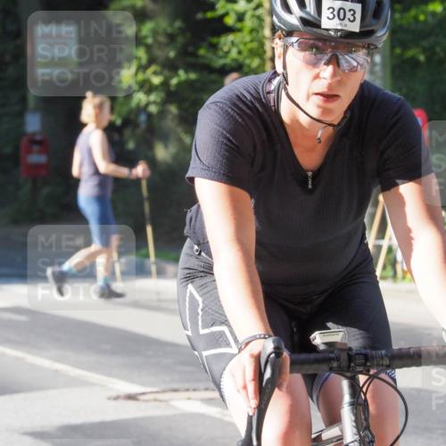 08.09.2024 - Stadtparktriathlon Zöllner http://msf.ph/oto/6990631 08.09.2024 10:21:27 Radfahren 209, 273, 303 meine-sportfotos.de