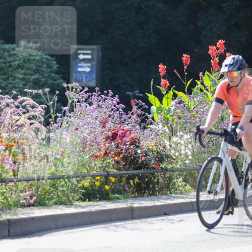 08.09.2024 - Stadtparktriathlon Zöllner http://msf.ph/oto/6990684 08.09.2024 11:25:53 Radfahren 492, 498, 504, 607, 628 meine-sportfotos.de