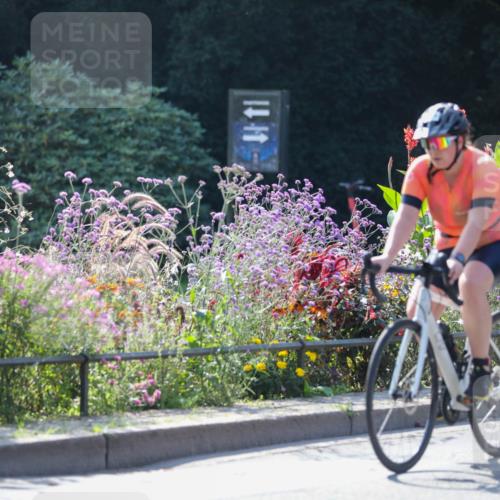 08.09.2024 - Stadtparktriathlon Zöllner http://msf.ph/oto/6990687 08.09.2024 11:25:53 Radfahren 492, 498, 504, 607, 628 meine-sportfotos.de