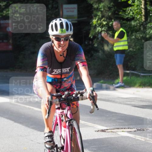 08.09.2024 - Stadtparktriathlon Zöllner http://msf.ph/oto/6990697 08.09.2024 10:21:49 Radfahren 249, 320, 354 meine-sportfotos.de