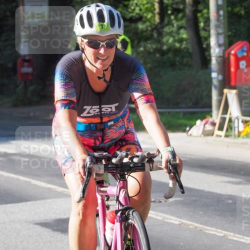 08.09.2024 - Stadtparktriathlon Zöllner http://msf.ph/oto/6990705 08.09.2024 10:21:49 Radfahren 249, 320, 354 meine-sportfotos.de