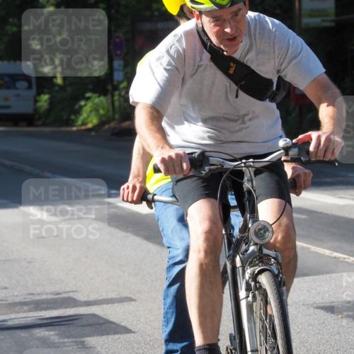 08.09.2024 - Stadtparktriathlon Zöllner http://msf.ph/oto/6990809 08.09.2024 10:22:18 Radfahren 210, 254, 1936 meine-sportfotos.de