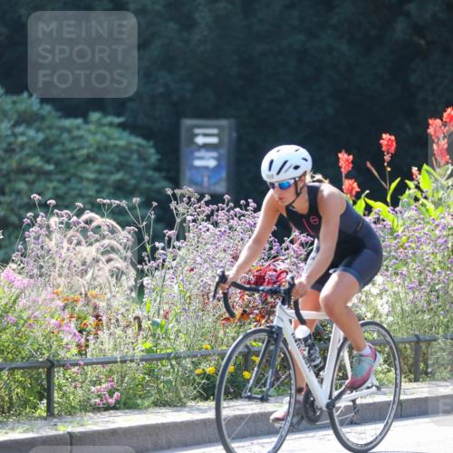 08.09.2024 - Stadtparktriathlon Zöllner http://msf.ph/oto/6990839 08.09.2024 11:26:54 Radfahren 608 meine-sportfotos.de