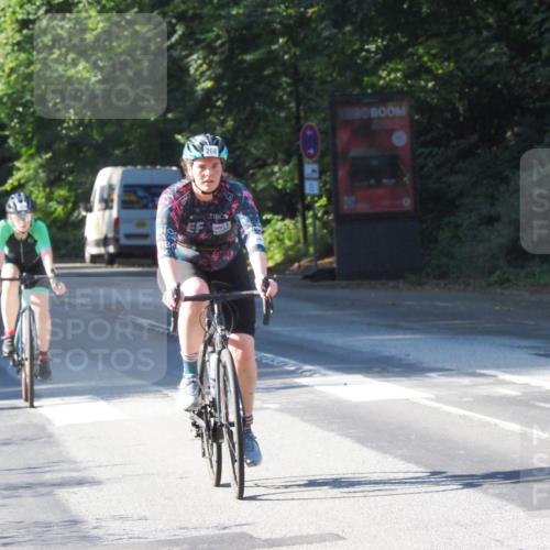 08.09.2024 - Stadtparktriathlon Zöllner http://msf.ph/oto/6990853 08.09.2024 10:22:31 Radfahren 201, 202, 210, 268, 324, 343 meine-sportfotos.de