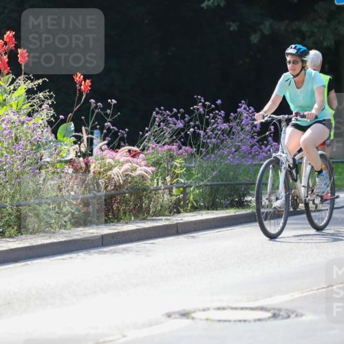 08.09.2024 - Stadtparktriathlon Zöllner http://msf.ph/oto/6990855 08.09.2024 11:27:11 Radfahren 468, 482, 485, 511, 584, 591, 632 meine-sportfotos.de