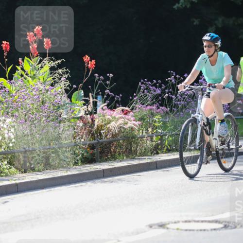 08.09.2024 - Stadtparktriathlon Zöllner http://msf.ph/oto/6990863 08.09.2024 11:27:11 Radfahren 468, 482, 485, 511, 584, 591, 632 meine-sportfotos.de