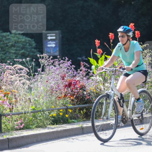 08.09.2024 - Stadtparktriathlon Zöllner http://msf.ph/oto/6990872 08.09.2024 11:27:12 Radfahren 468, 482, 485, 511, 584, 591, 632 meine-sportfotos.de