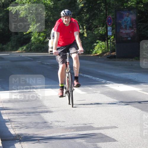 08.09.2024 - Stadtparktriathlon Zöllner http://msf.ph/oto/6990897 08.09.2024 10:22:37 Radfahren 201, 202, 265, 268, 324 meine-sportfotos.de