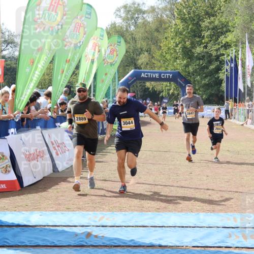 08.09.2024 - Airport Race Strokosch-Dieckow http://msf.ph/oto/6991045 08.09.2024 12:12:03 Ziel 2585, 2842, 2843, 2889, 3044 meine-sportfotos.de