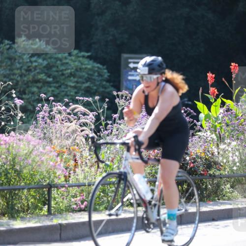 08.09.2024 - Stadtparktriathlon Zöllner http://msf.ph/oto/6991052 08.09.2024 11:28:19 Radfahren 463, 533, 612, 638, 661 meine-sportfotos.de