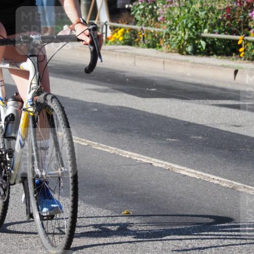 08.09.2024 - Stadtparktriathlon Zöllner http://msf.ph/oto/6991065 08.09.2024 10:23:10 Radfahren 228, 256, 263, 281, 315, 335, 345 meine-sportfotos.de