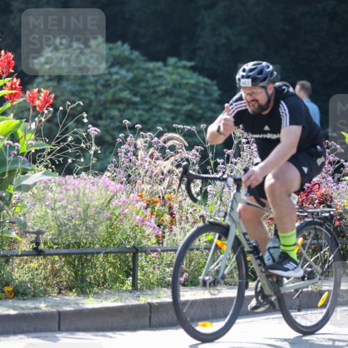 08.09.2024 - Stadtparktriathlon Zöllner http://msf.ph/oto/6991075 08.09.2024 11:28:29 Radfahren 463, 494, 506, 661 meine-sportfotos.de
