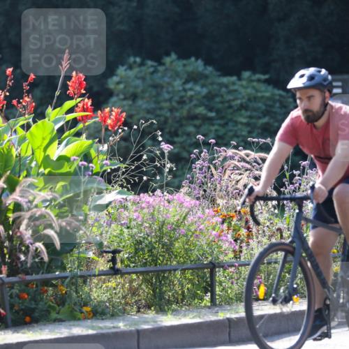 08.09.2024 - Stadtparktriathlon Zöllner http://msf.ph/oto/6991101 08.09.2024 11:29:00 Radfahren 500 meine-sportfotos.de