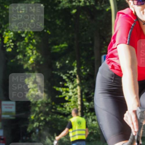 08.09.2024 - Stadtparktriathlon Zöllner http://msf.ph/oto/6991160 08.09.2024 10:23:40 Radfahren 195, 225, 237, 238, 244, 261, 353 meine-sportfotos.de