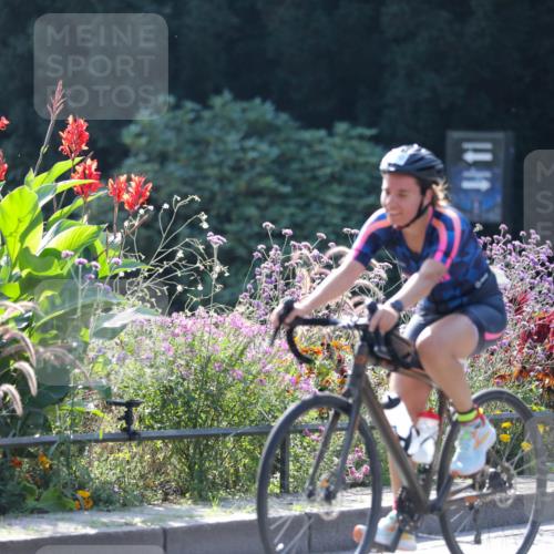 08.09.2024 - Stadtparktriathlon Zöllner http://msf.ph/oto/6991164 08.09.2024 11:29:38 Radfahren 587, 610, 653 meine-sportfotos.de