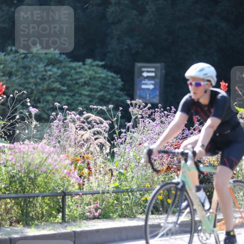 08.09.2024 - Stadtparktriathlon Zöllner http://msf.ph/oto/6991168 08.09.2024 11:29:39 Radfahren 587, 610, 653 meine-sportfotos.de