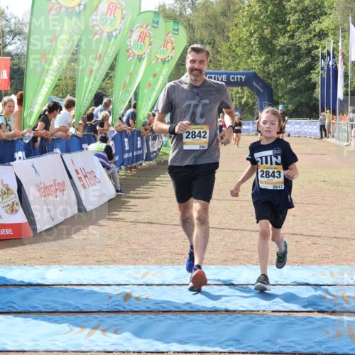 08.09.2024 - Airport Race Strokosch-Dieckow http://msf.ph/oto/6991182 08.09.2024 12:12:07 Ziel 2842, 2843, 2889, 3044 meine-sportfotos.de