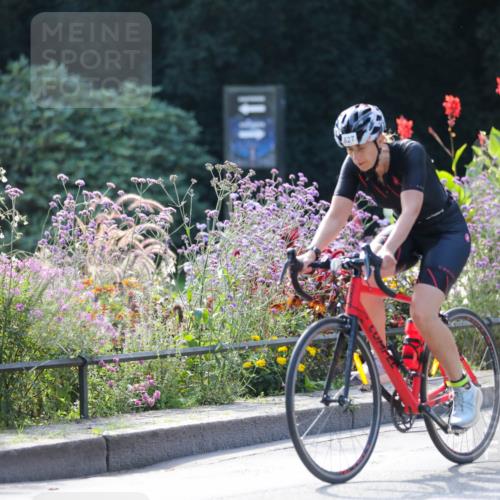 08.09.2024 - Stadtparktriathlon Zöllner http://msf.ph/oto/6991311 08.09.2024 11:31:08 Radfahren 627 meine-sportfotos.de