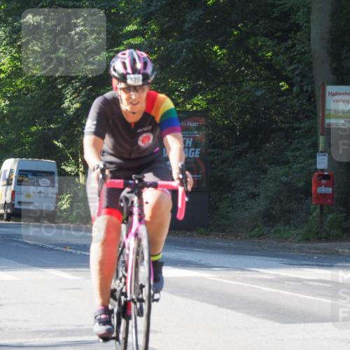 08.09.2024 - Stadtparktriathlon Zöllner http://msf.ph/oto/6991316 08.09.2024 10:24:45 Radfahren 186, 288, 329 meine-sportfotos.de