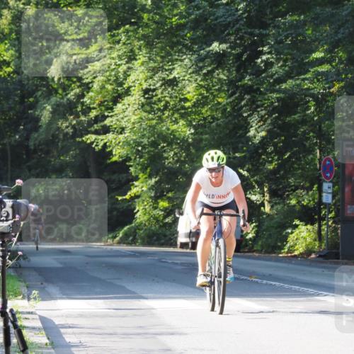 08.09.2024 - Stadtparktriathlon Zöllner http://msf.ph/oto/6991332 08.09.2024 10:24:49 Radfahren 186, 329 meine-sportfotos.de