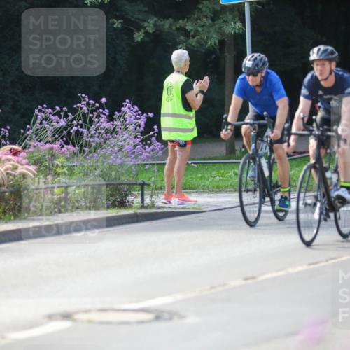 08.09.2024 - Stadtparktriathlon Zöllner http://msf.ph/oto/6991338 08.09.2024 11:31:35 Radfahren 525, 542, 562, 572, 639 meine-sportfotos.de