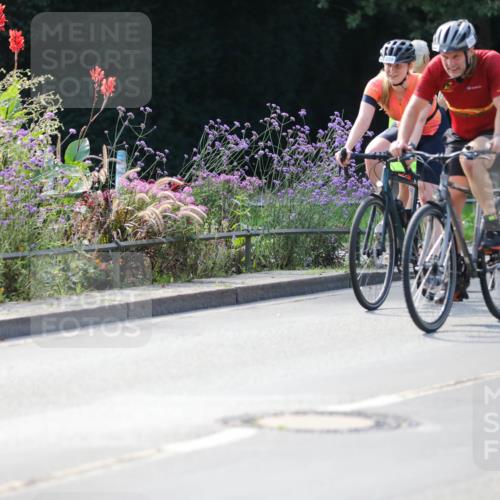08.09.2024 - Stadtparktriathlon Zöllner http://msf.ph/oto/6991351 08.09.2024 11:31:37 Radfahren 525, 542, 562, 572, 639 meine-sportfotos.de