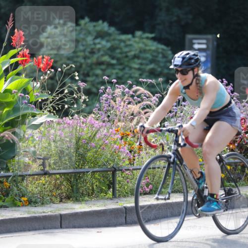 08.09.2024 - Stadtparktriathlon Zöllner http://msf.ph/oto/6991429 08.09.2024 11:32:20 Radfahren 469, 593, 635 meine-sportfotos.de