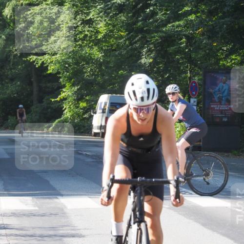 08.09.2024 - Stadtparktriathlon Zöllner http://msf.ph/oto/6991452 08.09.2024 10:25:55 Radfahren 361 meine-sportfotos.de
