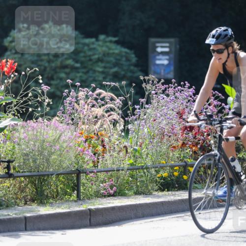 08.09.2024 - Stadtparktriathlon Zöllner http://msf.ph/oto/6991484 08.09.2024 11:32:49 Radfahren 497, 598, 609 meine-sportfotos.de