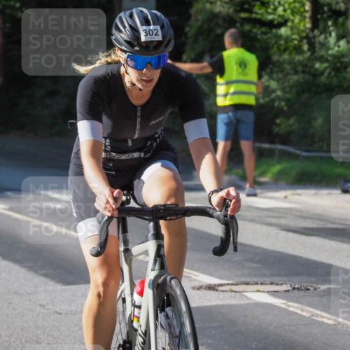 08.09.2024 - Stadtparktriathlon Zöllner http://msf.ph/oto/6991531 08.09.2024 10:26:41 Radfahren 212, 214, 302, 364 meine-sportfotos.de