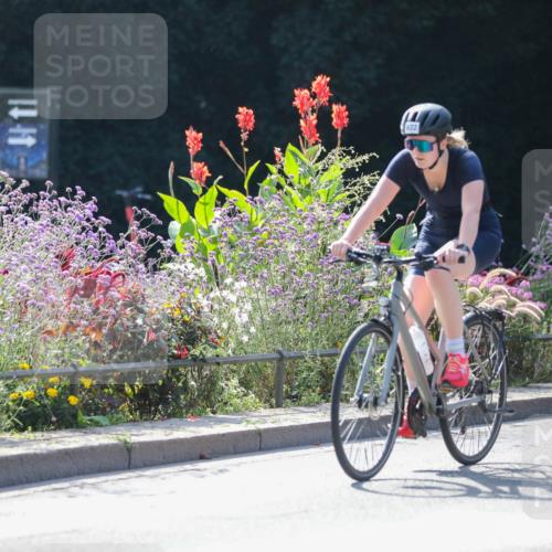 08.09.2024 - Stadtparktriathlon Zöllner http://msf.ph/oto/6991569 08.09.2024 11:33:13 Radfahren 564, 571, 582, 592, 622 meine-sportfotos.de