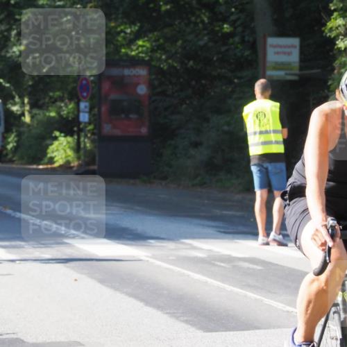 08.09.2024 - Stadtparktriathlon Zöllner http://msf.ph/oto/6991601 08.09.2024 10:27:21 Radfahren 182, 235, 248, 287, 304, 311, 321, 322, 332, 357 meine-sportfotos.de