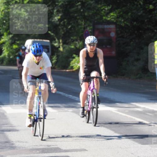 08.09.2024 - Stadtparktriathlon Zöllner http://msf.ph/oto/6991661 08.09.2024 10:27:24 Radfahren 182, 235, 248, 287, 304, 311, 321, 322, 332, 357 meine-sportfotos.de
