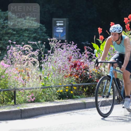 08.09.2024 - Stadtparktriathlon Zöllner http://msf.ph/oto/6991685 08.09.2024 11:34:14 Radfahren 490, 498, 568, 581, 600, 625 meine-sportfotos.de