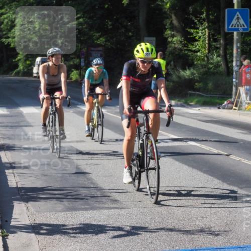 08.09.2024 - Stadtparktriathlon Zöllner http://msf.ph/oto/6991729 08.09.2024 10:27:28 Radfahren 182, 287, 304, 311, 321, 322, 332, 340, 357 meine-sportfotos.de