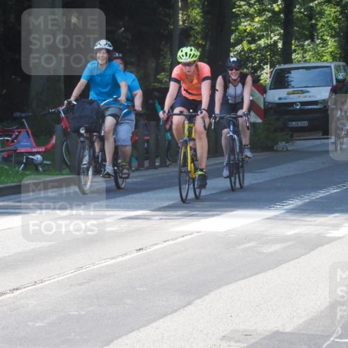 08.09.2024 - Stadtparktriathlon Zöllner http://msf.ph/oto/6991828 08.09.2024 10:27:59 Radfahren 251, 283, 285, 286, 312, 341, 349 meine-sportfotos.de