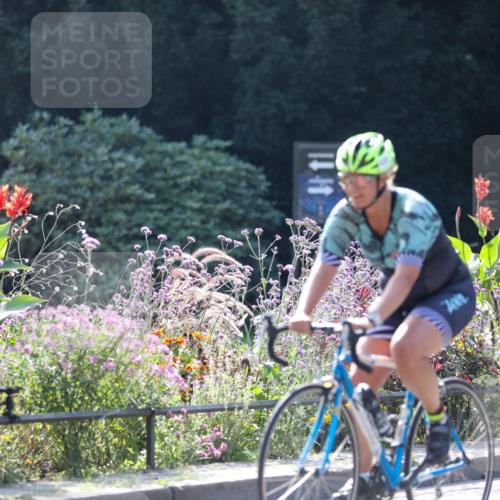 08.09.2024 - Stadtparktriathlon Zöllner http://msf.ph/oto/6991835 08.09.2024 11:37:22 Radfahren 620, 713 meine-sportfotos.de