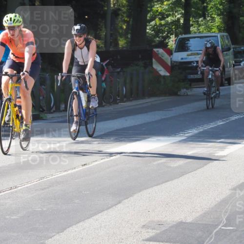 08.09.2024 - Stadtparktriathlon Zöllner http://msf.ph/oto/6991845 08.09.2024 10:28:00 Radfahren 251, 283, 285, 286, 312, 349 meine-sportfotos.de