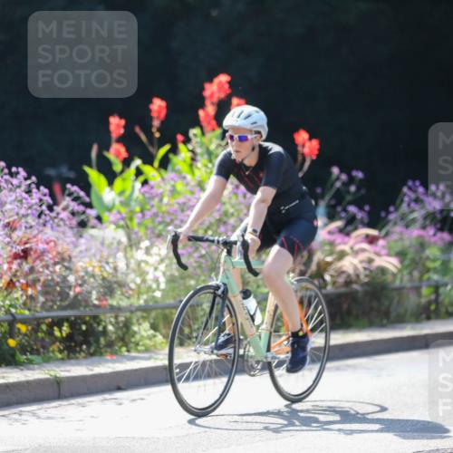 08.09.2024 - Stadtparktriathlon Zöllner http://msf.ph/oto/6991878 08.09.2024 11:37:41 Radfahren 528, 563, 587, 634, 653, 679, 680, 686, 695, 741 meine-sportfotos.de