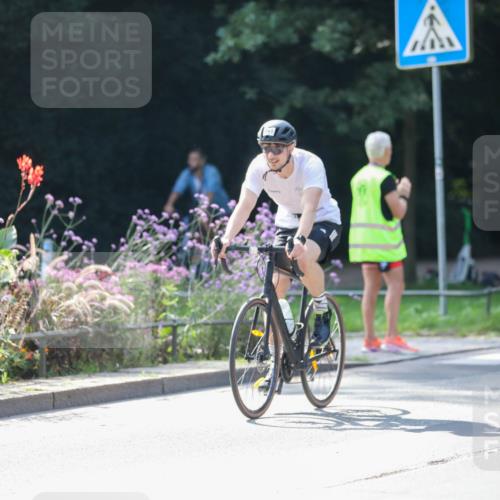 08.09.2024 - Stadtparktriathlon Zöllner http://msf.ph/oto/6991897 08.09.2024 11:37:46 Radfahren 563, 616, 634, 679, 680, 686, 695, 741 meine-sportfotos.de