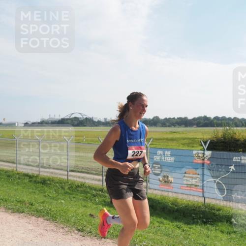 08.09.2024 - Airport Race Miley Keyser http://msf.ph/oto/6991909 08.09.2024 12:11:23 Laufen OLYMPUS, DIGITAL, CAMERA meine-sportfotos.de