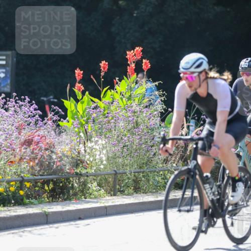 08.09.2024 - Stadtparktriathlon Zöllner http://msf.ph/oto/6991922 08.09.2024 11:37:48 Radfahren 596, 616, 679, 680, 695, 741 meine-sportfotos.de