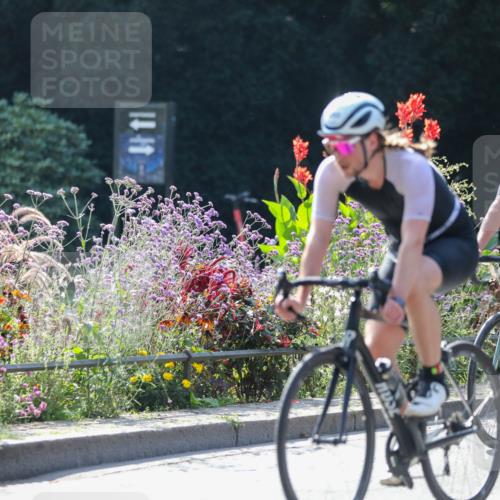 08.09.2024 - Stadtparktriathlon Zöllner http://msf.ph/oto/6991926 08.09.2024 11:37:48 Radfahren 596, 616, 679, 680, 695, 741 meine-sportfotos.de