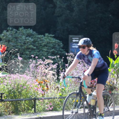 08.09.2024 - Stadtparktriathlon Zöllner http://msf.ph/oto/6991935 08.09.2024 11:37:53 Radfahren 596, 610, 616, 649 meine-sportfotos.de