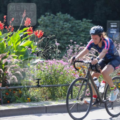 08.09.2024 - Stadtparktriathlon Zöllner http://msf.ph/oto/6991949 08.09.2024 11:38:00 Radfahren 591, 596, 610, 645, 649, 663 meine-sportfotos.de