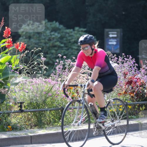 08.09.2024 - Stadtparktriathlon Zöllner http://msf.ph/oto/6992000 08.09.2024 11:38:24 Radfahren 590, 626, 720, 747 meine-sportfotos.de