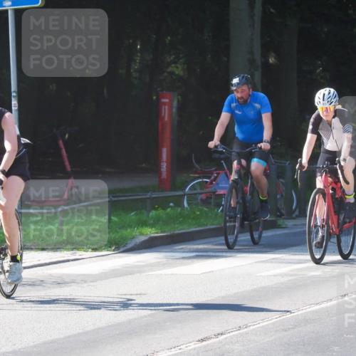 08.09.2024 - Stadtparktriathlon Zöllner http://msf.ph/oto/6992010 08.09.2024 10:28:12 Radfahren 183, 196, 299, 307, 318, 349 meine-sportfotos.de